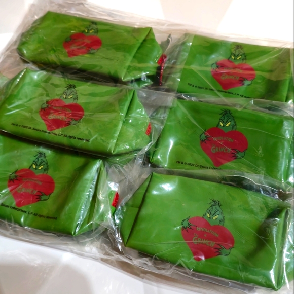 Dr. Seuss Green Grinch Mini Cosmetic Bags - Picture 3 of 4